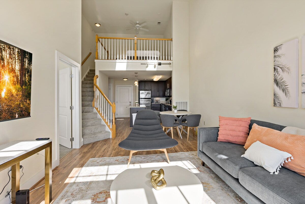 Carlyle #543 · THE LOFT | Relax | Cozy | Old Town | 2 Bedrooms