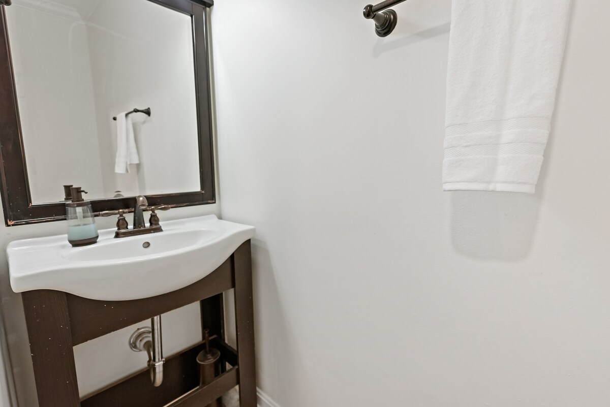 Powder room main level