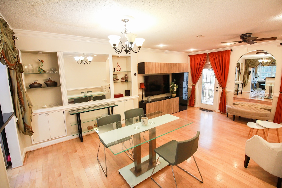 Dining Rm 