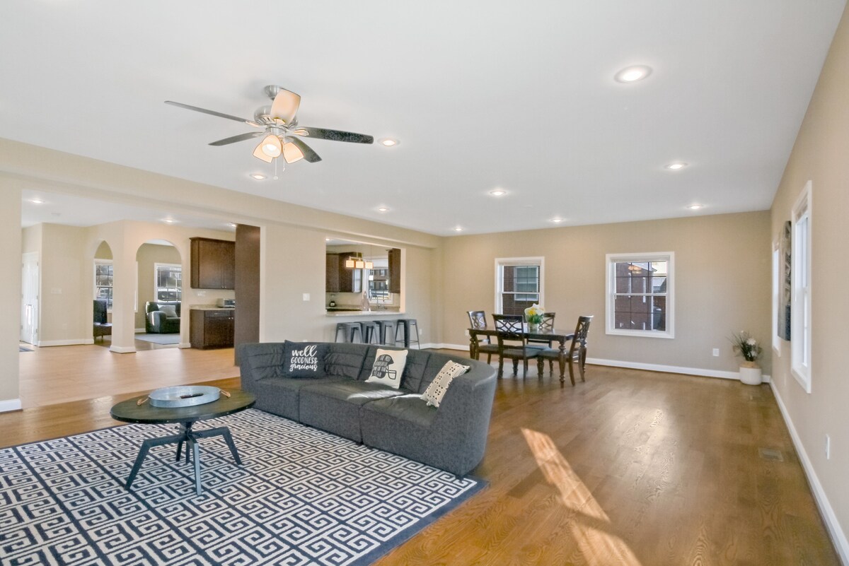 9b4781a6-8d1d-49bb-b7dd-2cfe2721622a