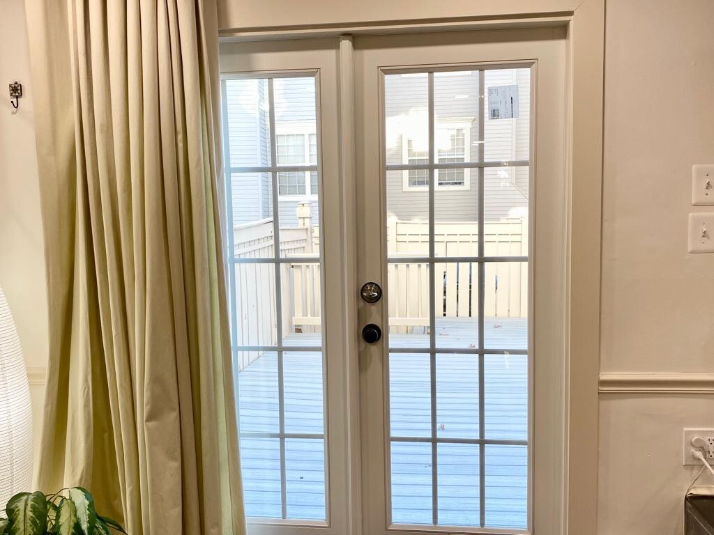 Entry door 